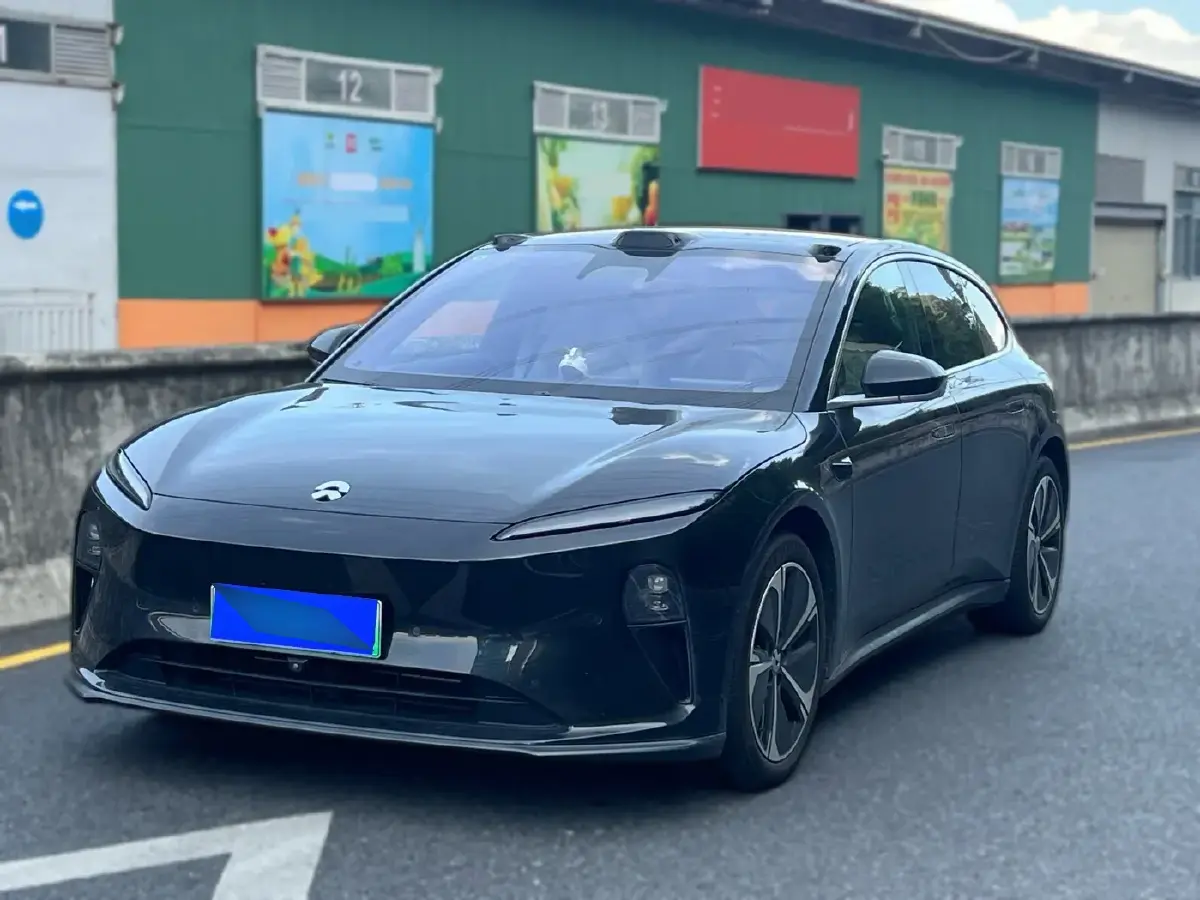 2024 NIO ET5T BEV 75KWH