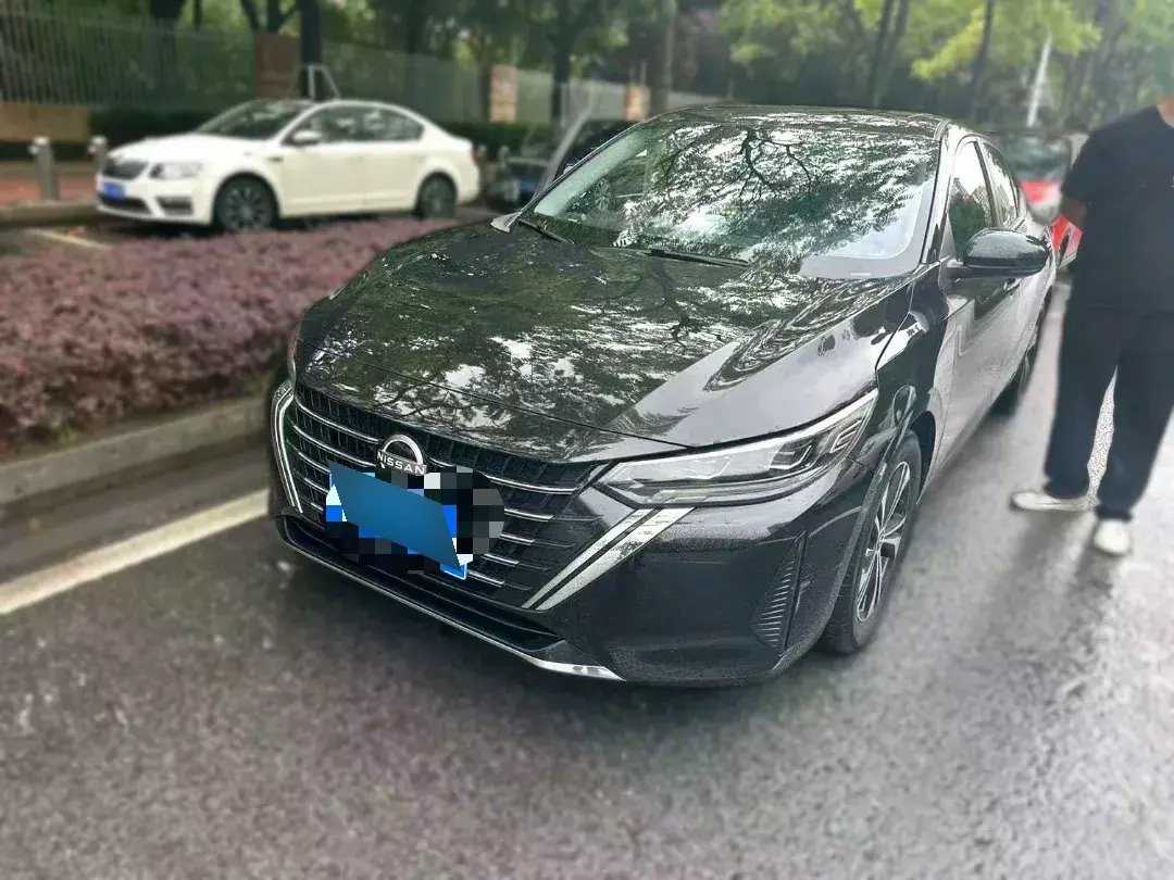 2023 Nissan Sylphy 1.6L 135HP L4 CVT