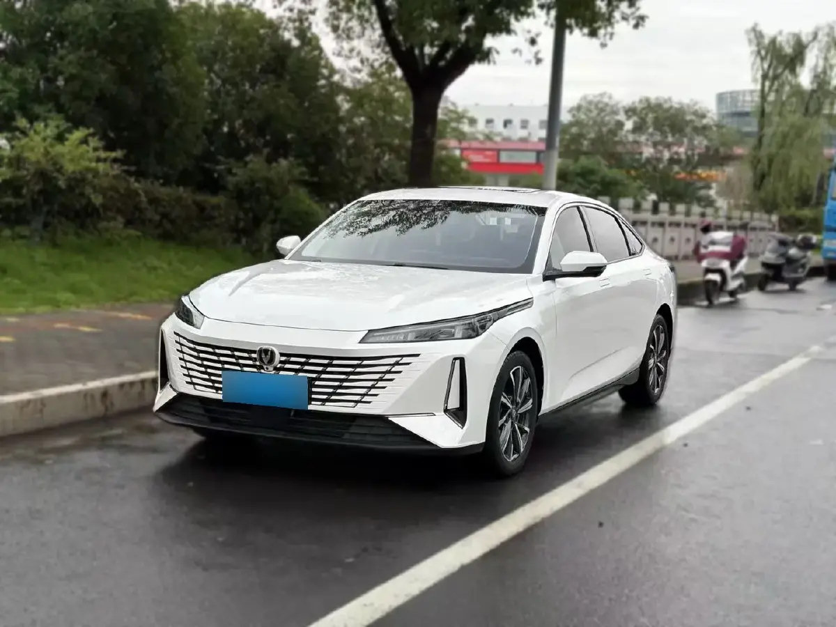 2024 ChangAn Eado 1.5T 170HP L4 7DCT