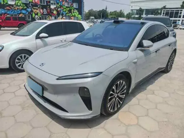 2024 NIO ET5 BEV 75KWH