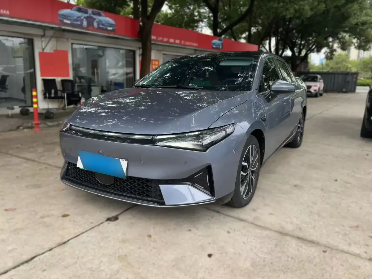 2022 Xpeng P5 BEV 55.9KWH