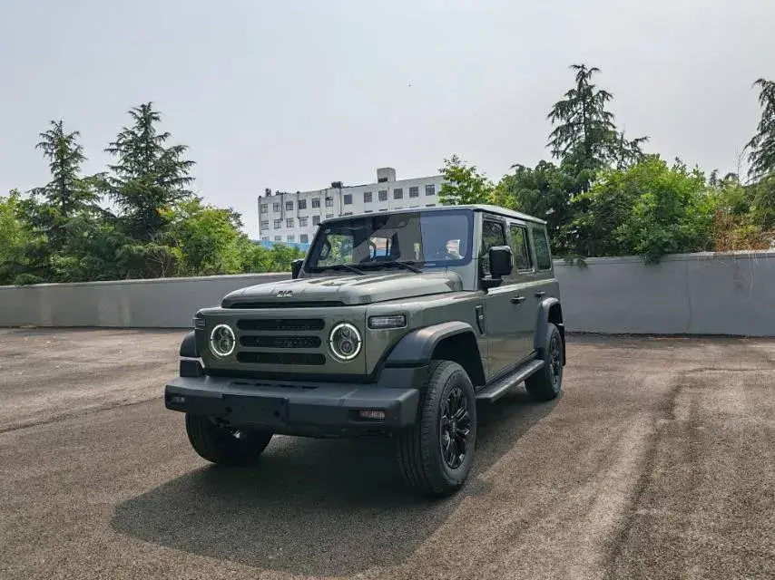 2024 212 212 T01 2.0T 252HP L4 8AT