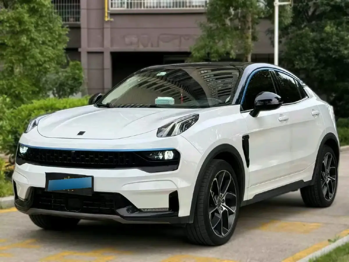 2021 LYNK&CO 02 Hatchback 2.0T 254HP L4 8AT