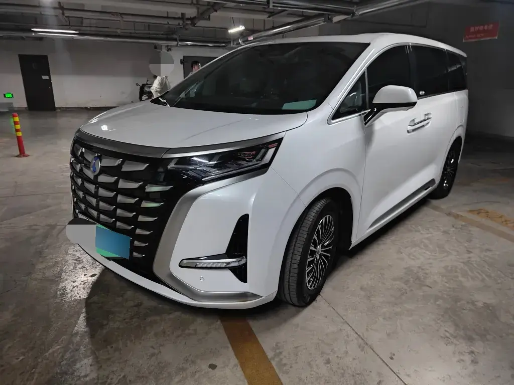 2022 Denza D9 1.5T 139HP L4 E-CVT PHEV 40.06KWH