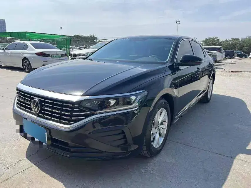 2023 Volkswagen Passat 1.4T 150HP L4 7DCT