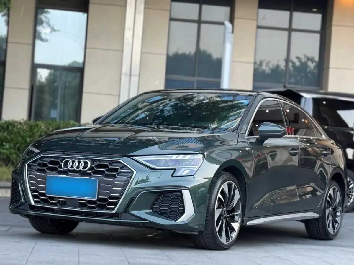 2022 Audi A3 1.4T 150HP L4 7DCT