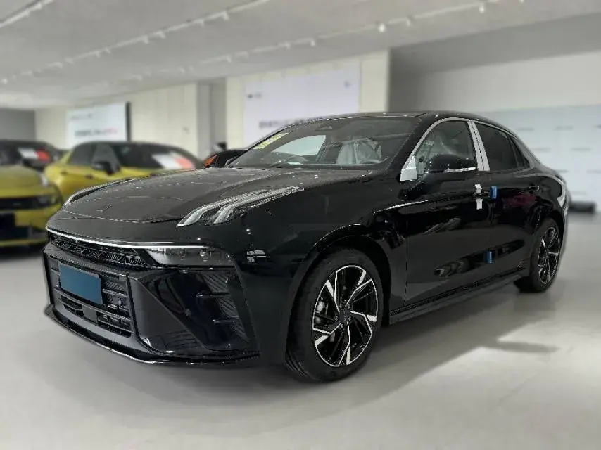 2025 LYNK&CO 03 1.5T 181HP L4 7DCT