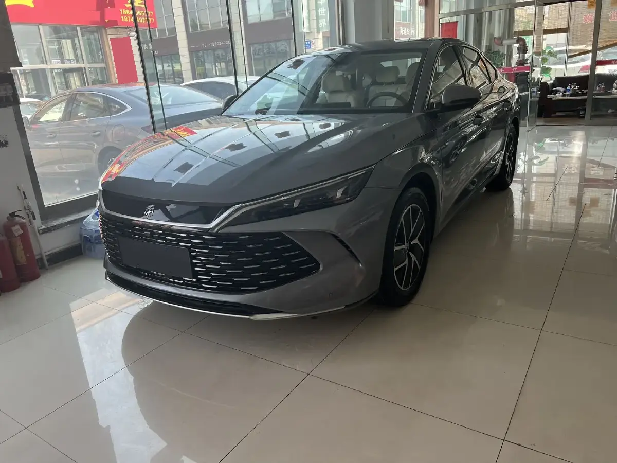 2024 BYD QinL 1.5L 101HP L4 E-CVT PHEV 15.87KWH