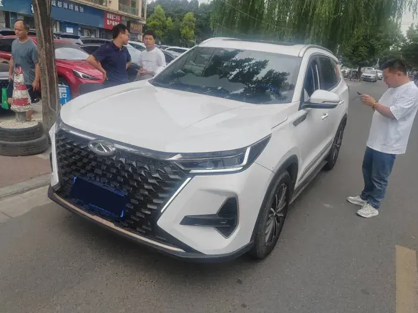 2022 Chery Tiggo 8 PRO 1.6T 197HP L4 7DCT