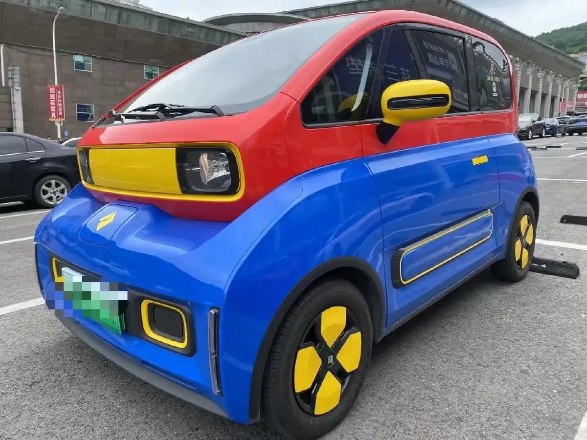 2023 BaoJun KiWi EV BEV 31.7KWH