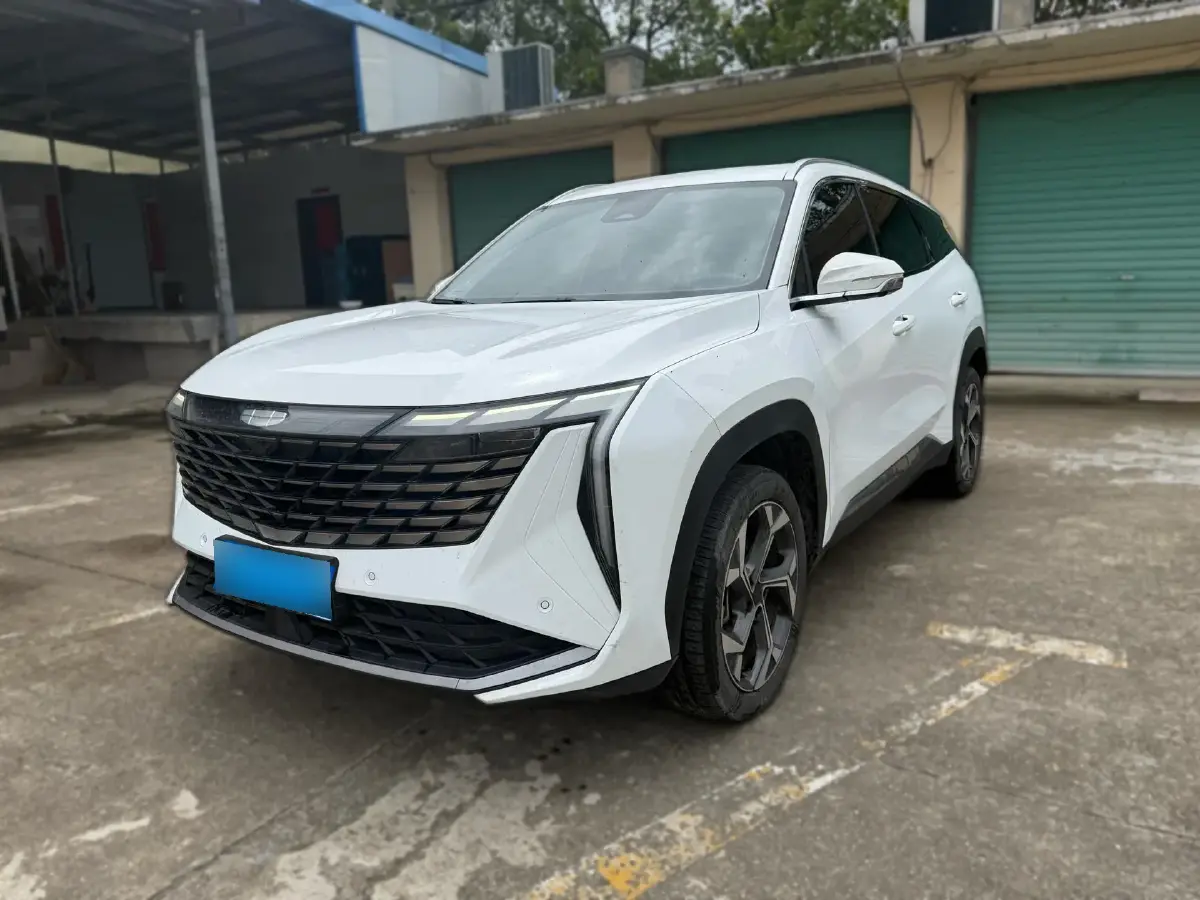 2023 Geely StarRay 1.5T 181HP L4 7DCT