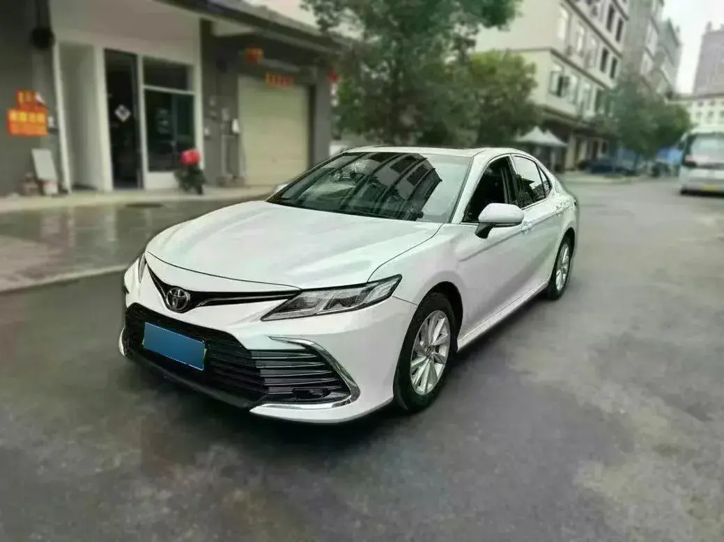 2021 Toyota Camry 2.0L 178HP L4 CVT