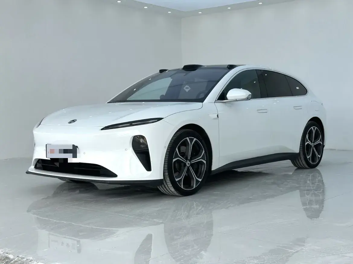 2024 NIO ET5T BEV 75KWH