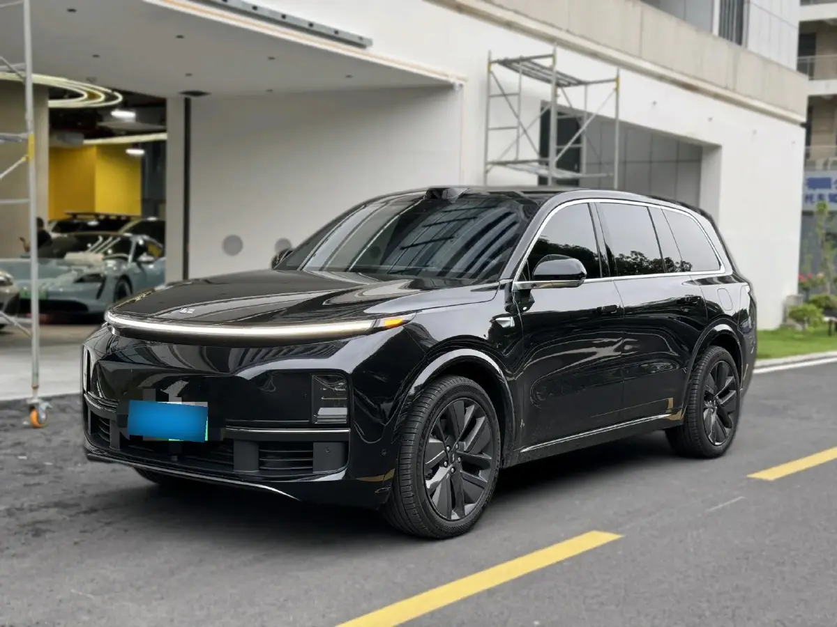 2022 Li L9 Range Extended 154HP REEV 42.6KWH