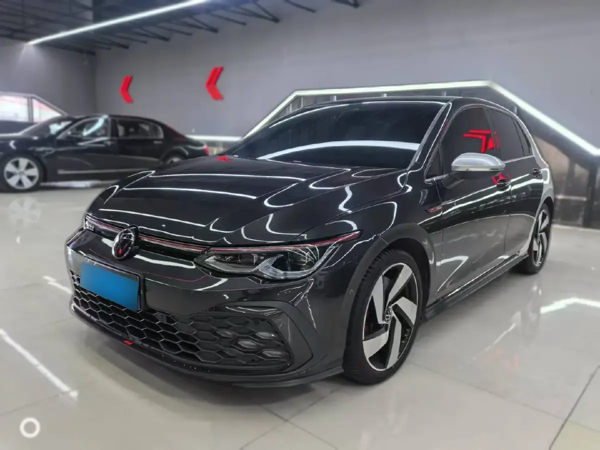 2021 Volkswagen GolfGTI 2.0T 220HP L4 7DCT