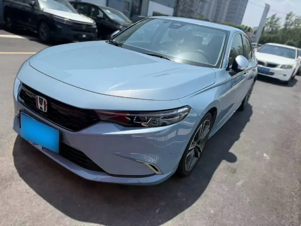 2023 Honda Integra 2.0L 143HP L4 E-CVT Hybrid