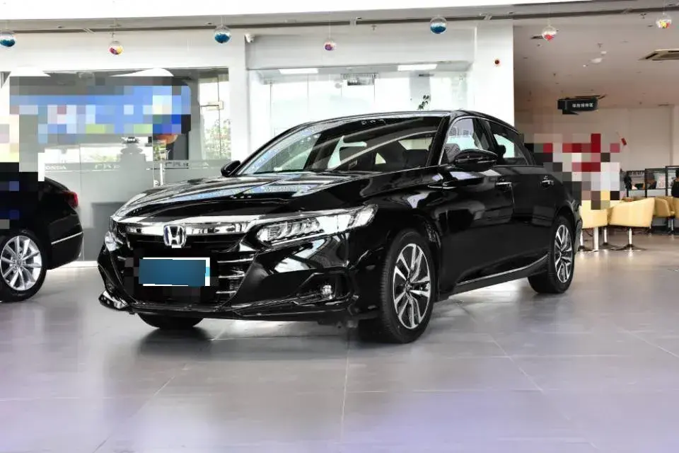 2022 Honda Accord 2.0L 146HP L4 E-CVT Hybrid