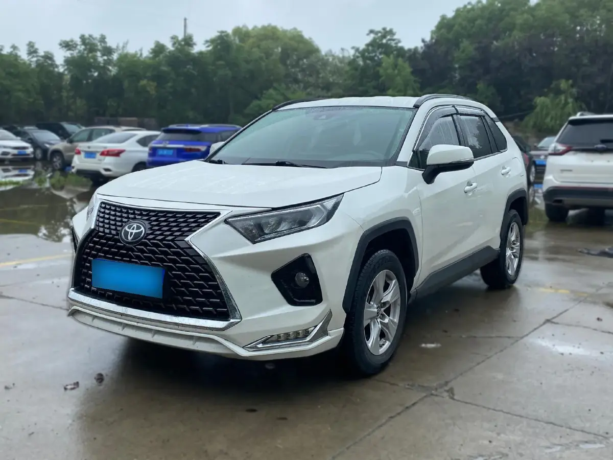 2020 Toyota RAV4 2.0L 171HP L4 CVT
