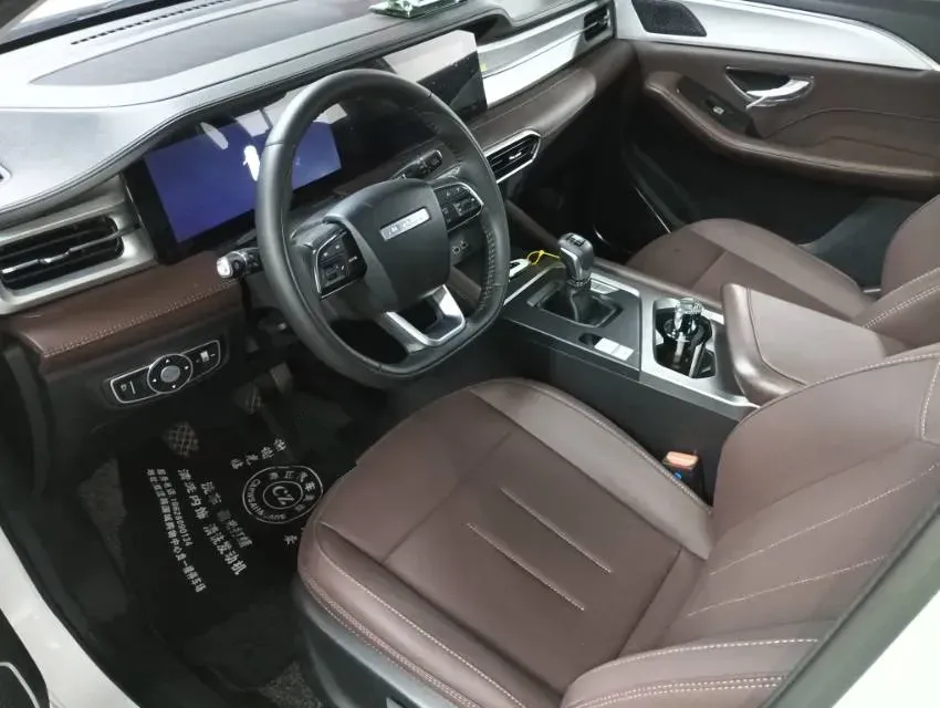 2023 Jetour X90 Plus 1.5T 156HP L4 6MT,autocango,china used car exporter,china ev exporter,chinese used car exporter,chinese used ev exporter