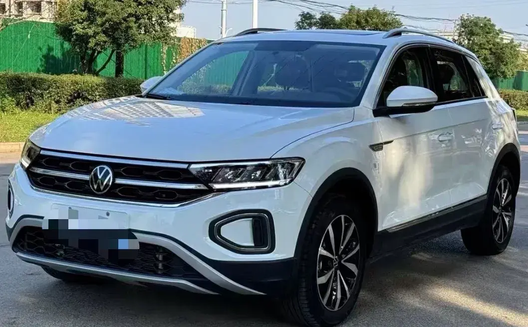 2024 Volkswagen T-Roc 1.4T 150HP L4 7DCT