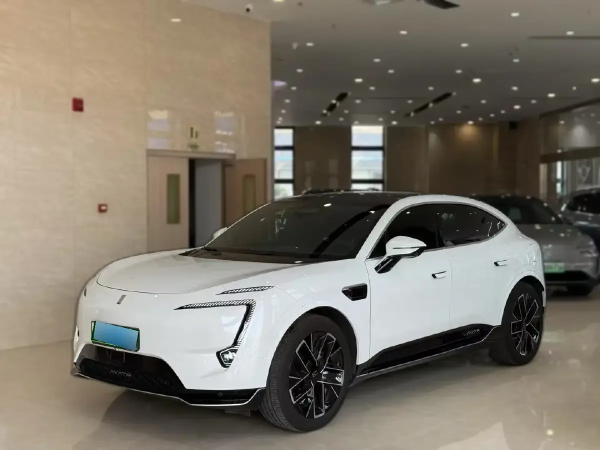 2024 Avatr 11 BEV 90KWH