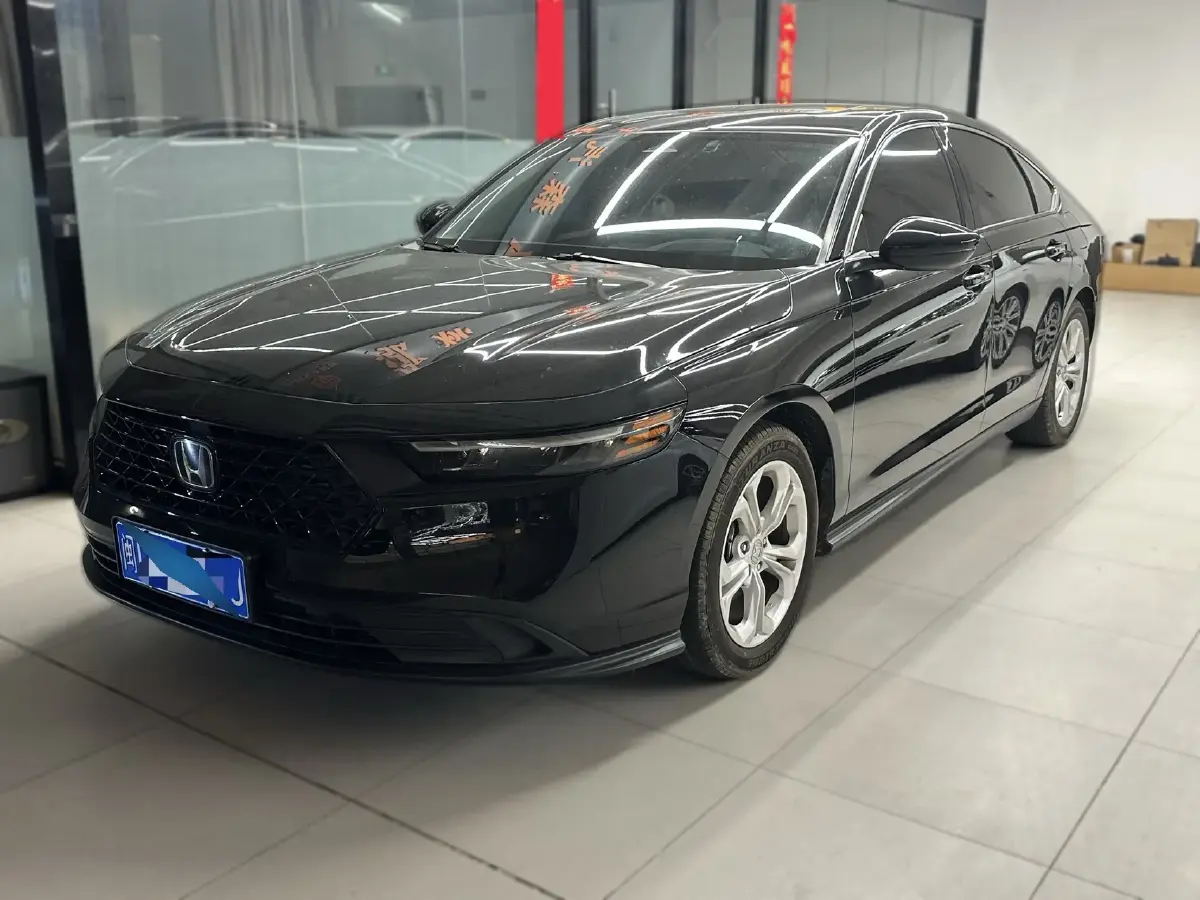 2023 Honda Accord 1.5T 192HP L4 CVT