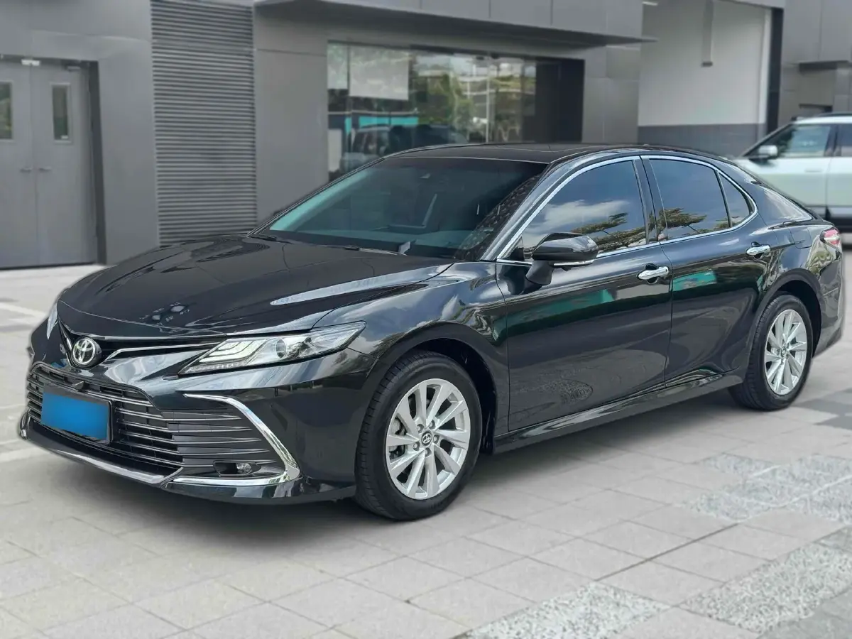 2021 Toyota Camry 2.0L 178HP L4 CVT