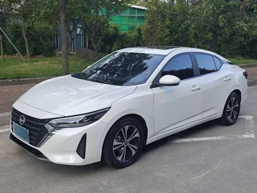 2023 Nissan Sylphy 1.6L 135HP L4 CVT