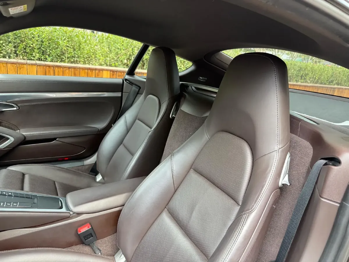 2015 Porsche Cayman 2.7L 275HP H6 7DCT,autocango,china used car exporter,china ev exporter,chinese used car exporter,chinese used ev exporter