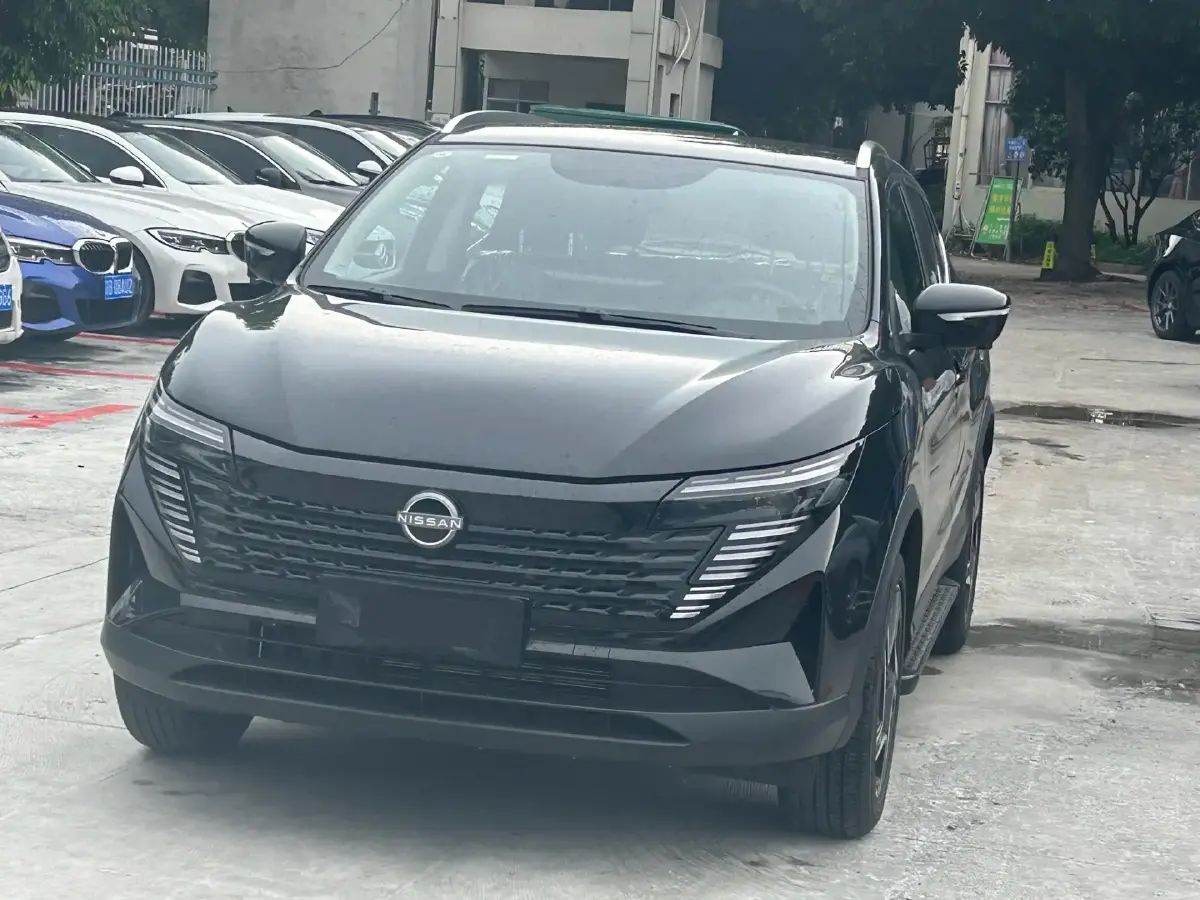 2025 Nissan Qashqai 2.0L 151HP L4 CVT