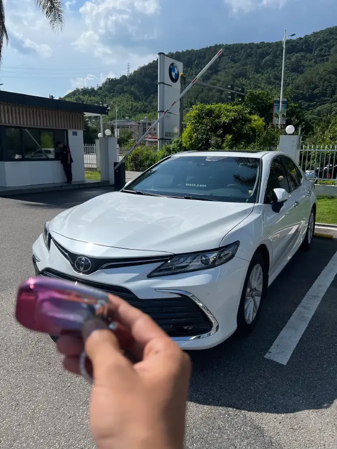 2023 Toyota Camry 2.0L 177HP L4 CVT
