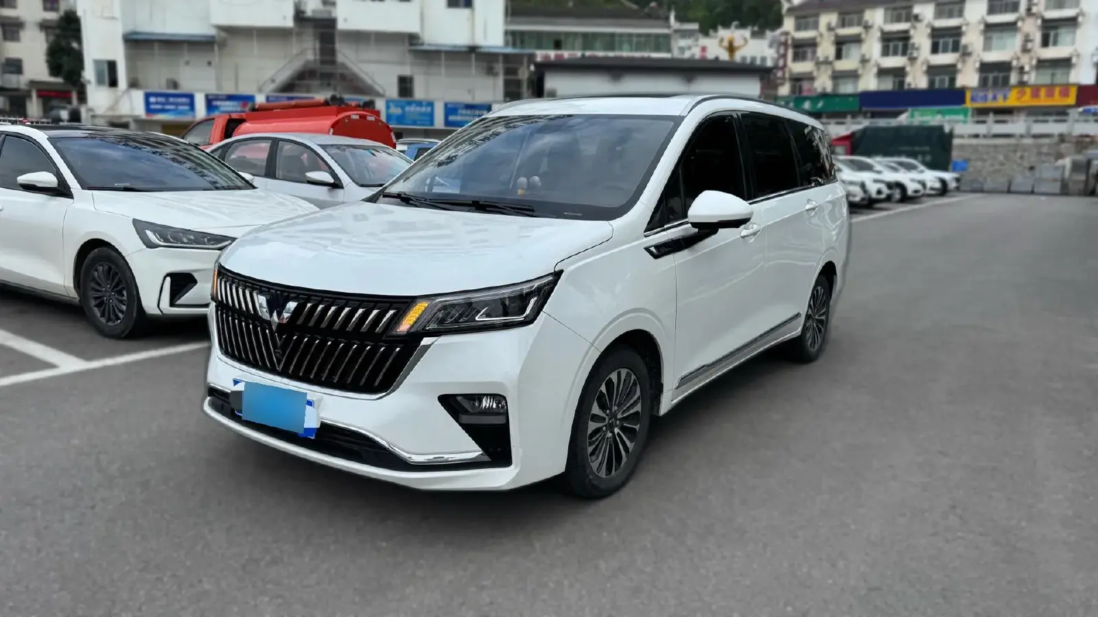 2022 WuLing JiaChen 1.5T 147HP L4 CVT
