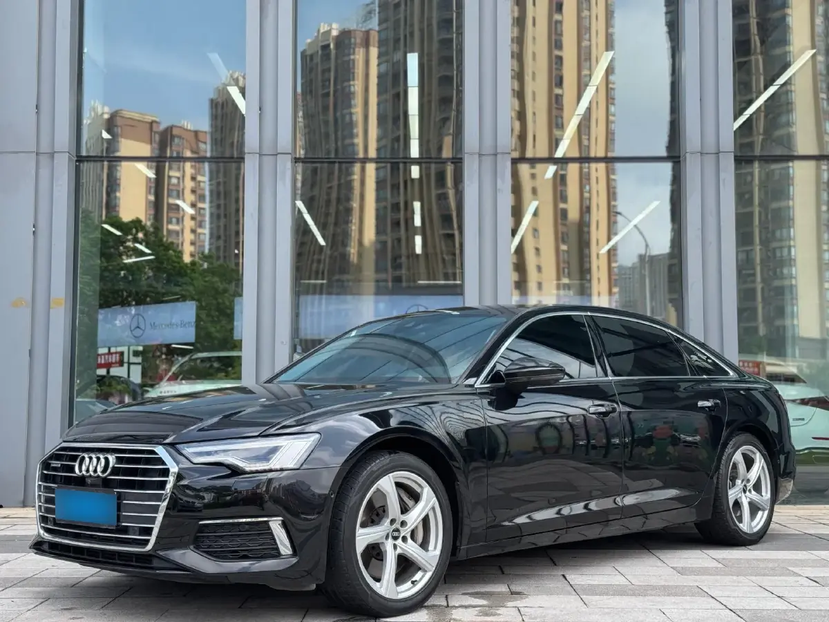 2022 Audi A6L 2.0T 224HP L4 7DCT