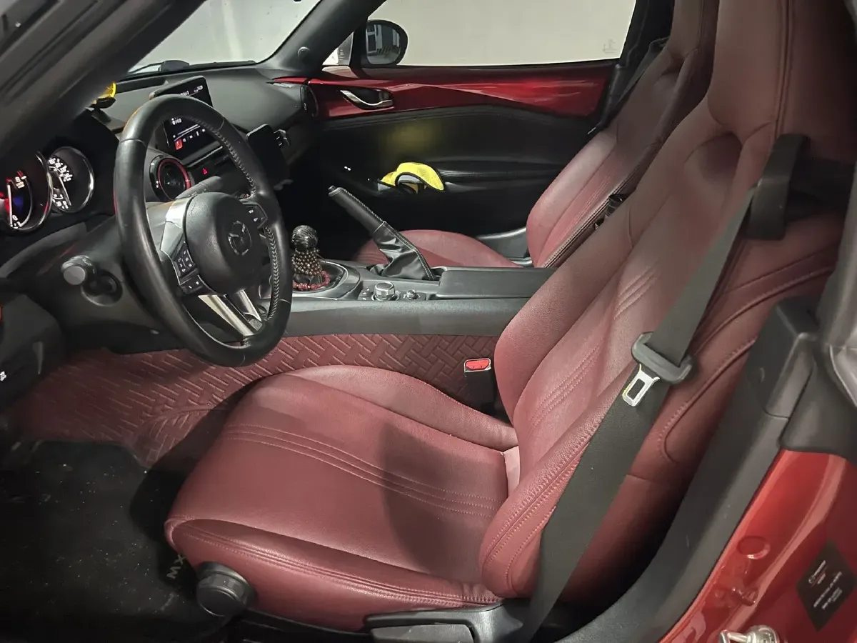 2023 BMW 3.0T 333HP L6 8AT,autocango,china used car exporter,china ev exporter,chinese used car exporter,chinese used ev exporter