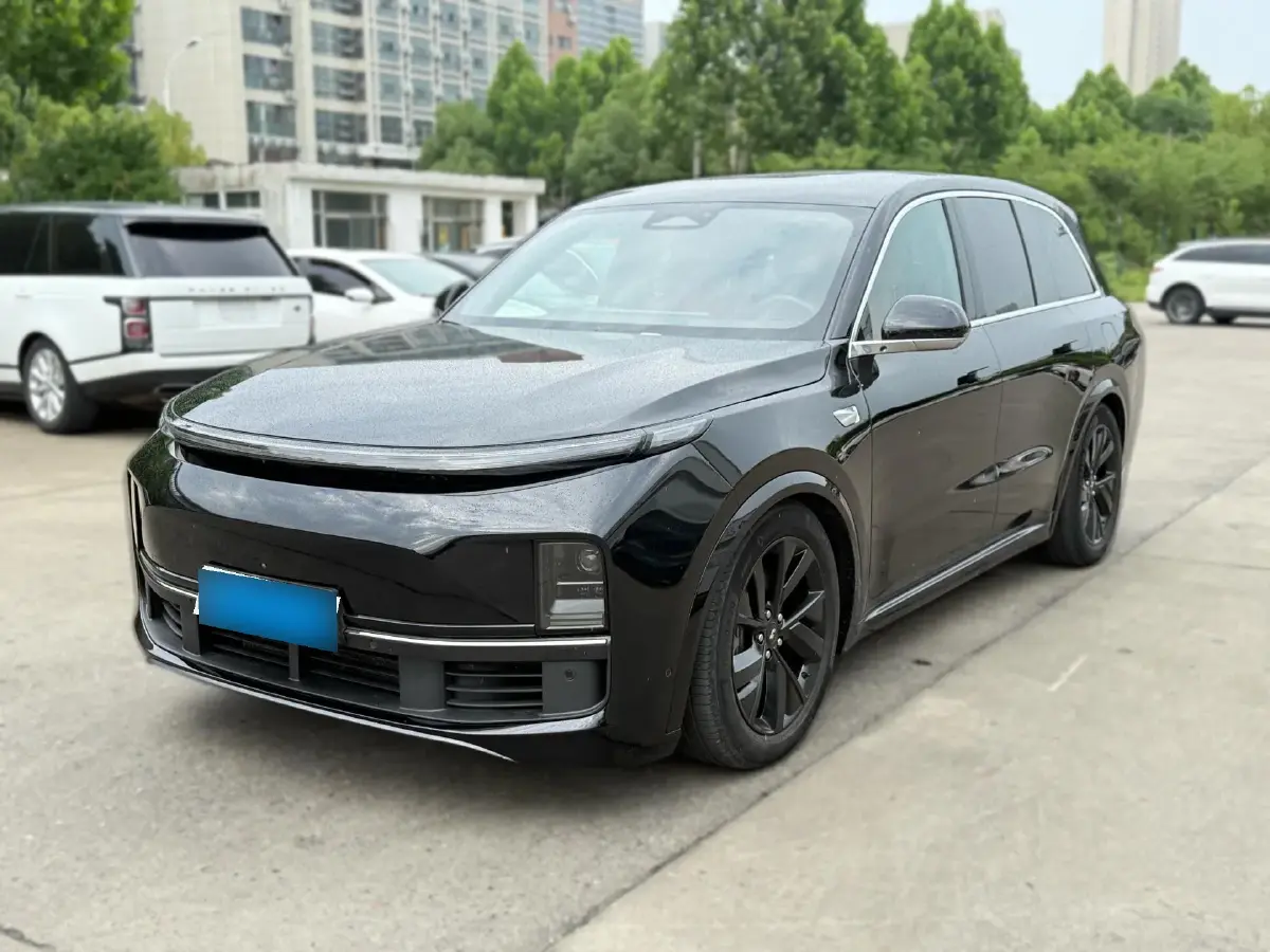 2023 Li L8 Range Extended 154HP REEV 40.9KWH