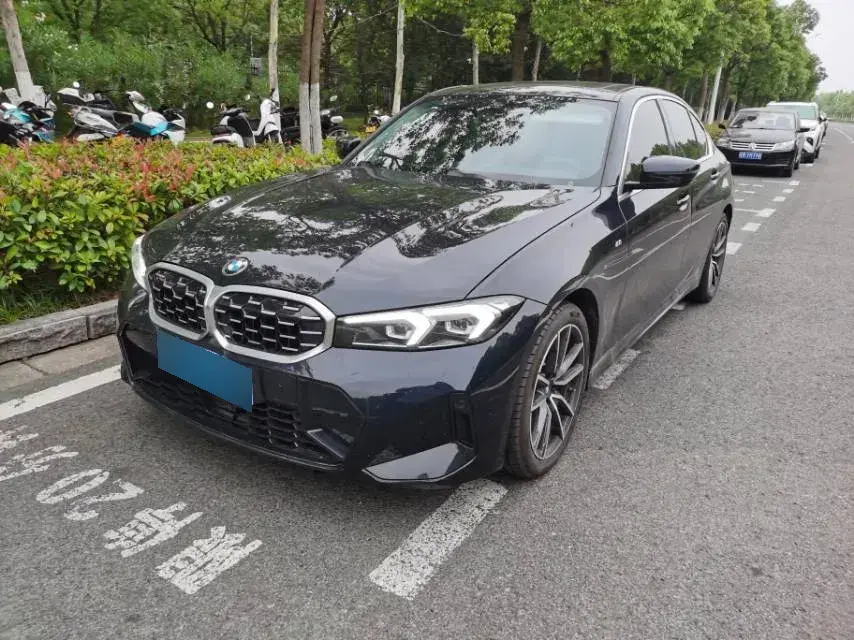 2024 BMW 3 Series 2.0T 184HP L4 8AT