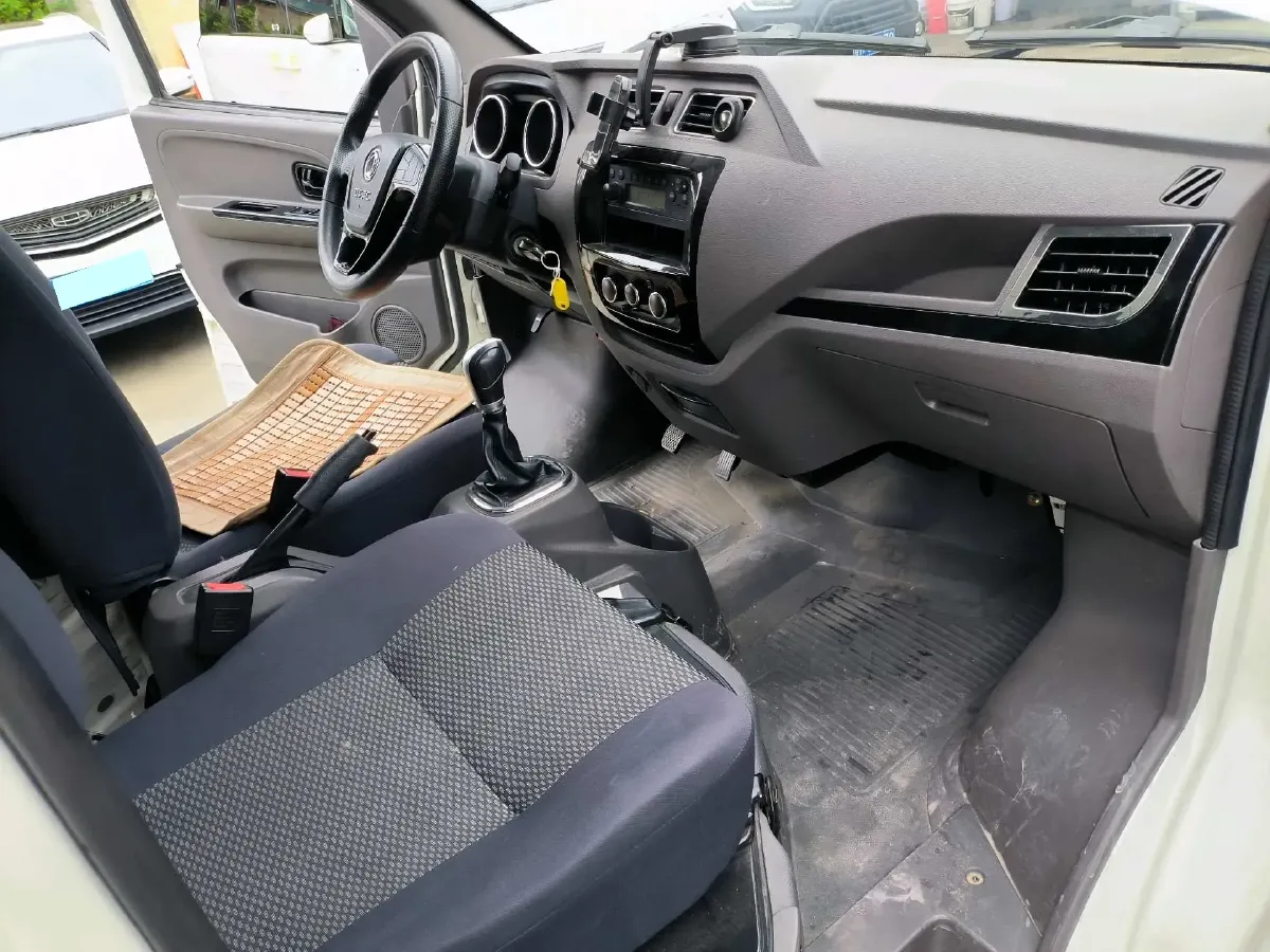 2023 DongFeng DFAC YuFeng EM26 BEV 41.47KWH,autocango,china used car exporter,china ev exporter,chinese used car exporter,chinese used ev exporter