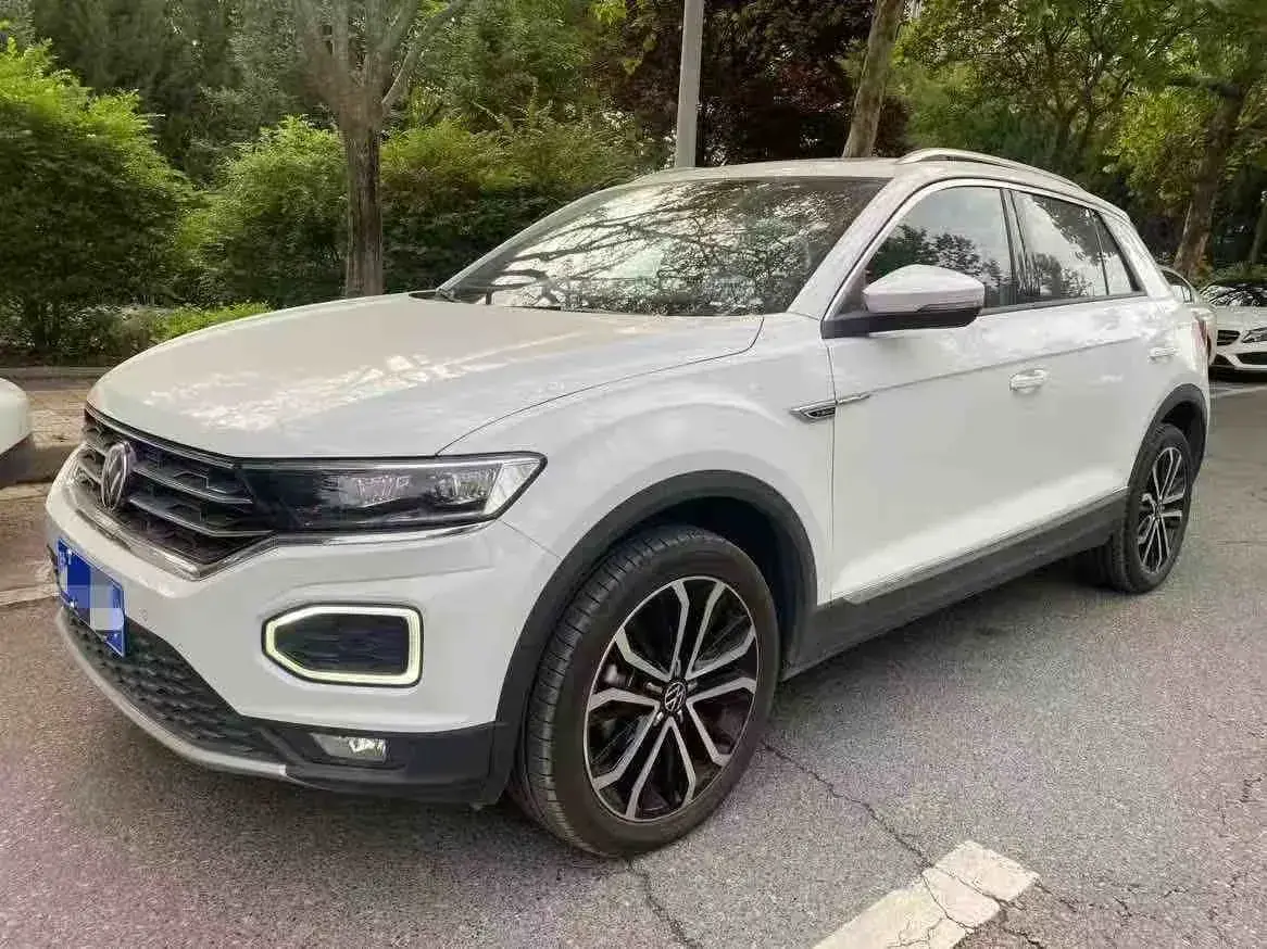 2021 Volkswagen T-Roc 1.4T 150HP L4 7DCT