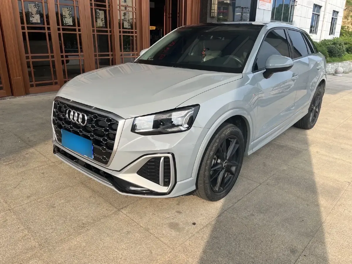 2022 Audi Q2L 1.4T 150HP L4 7DCT