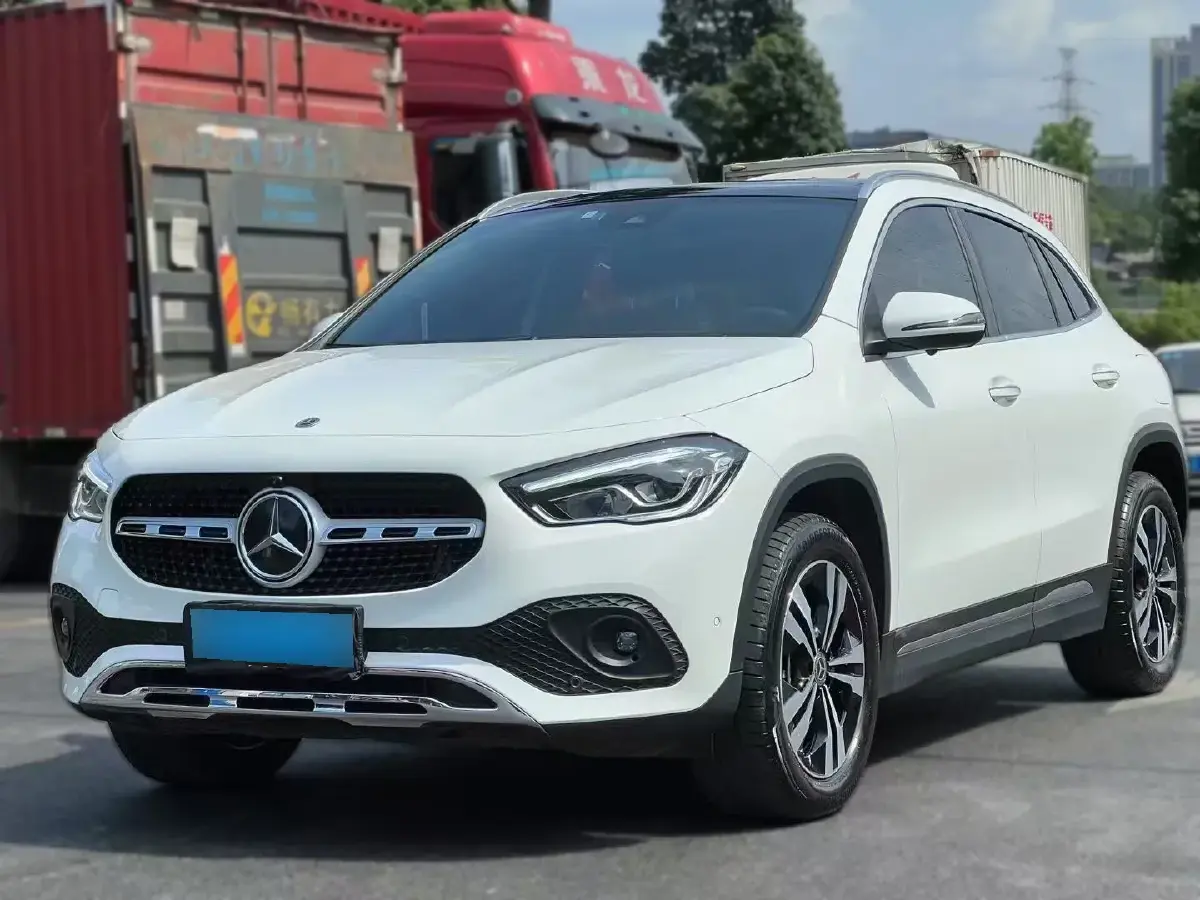 2023 Mercedes-Benz GLA Class 2.0T 190HP L4 8DCT