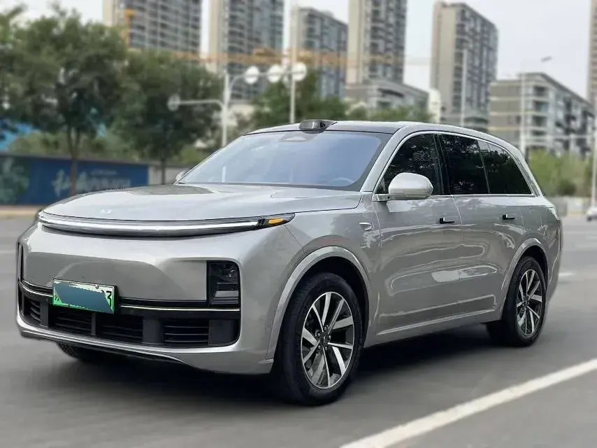 2023 Li L8 Range Extended 154HP REEV 40.9KWH