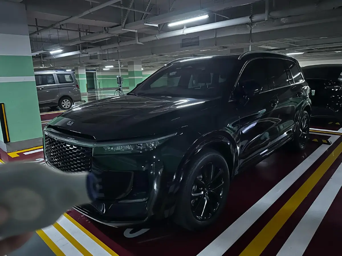 2021 Li ONE Range Extended 131HP REEV 40.5KWH