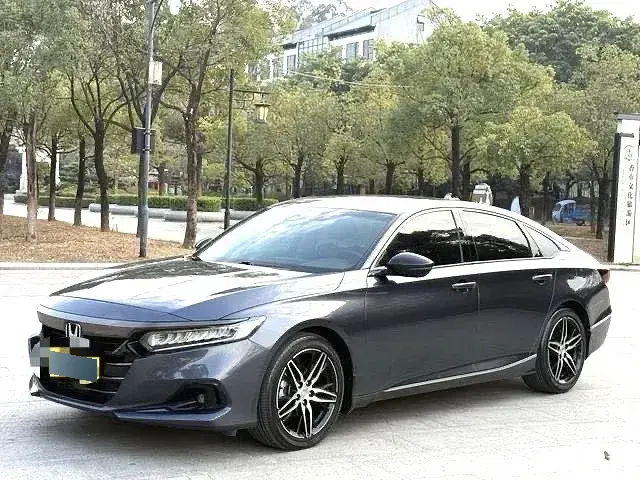 2022 Honda Accord 1.5T 194HP L4 CVT