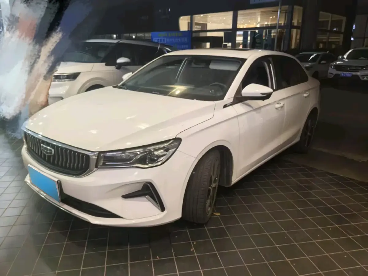 2022 Geely Emgrand L 1.4T 141HP L4 CVT