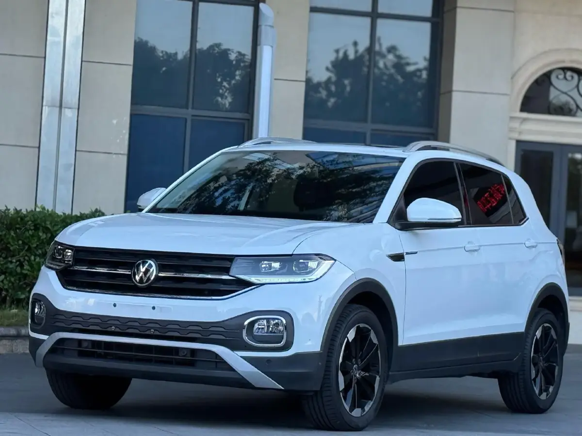 2021 Volkswagen Tacqua 1.2T 116HP L4 7DCT