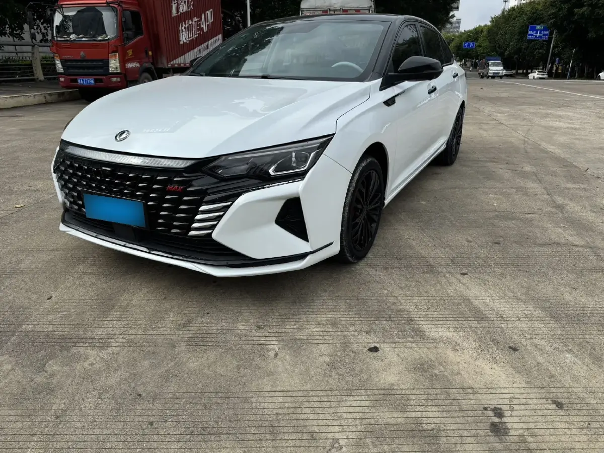 2021 DongFeng Aeolus YiXuan MAX 1.5T 190HP L4 7DCT,autocango,china used car exporter,china ev exporter,chinese used car exporter,chinese used ev exporter