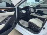 2021 DongFeng Aeolus YiXuan MAX 1.5T 190HP L4 7DCT,autocango,china used car exporter,china ev exporter,chinese used car exporter,chinese used ev exporter