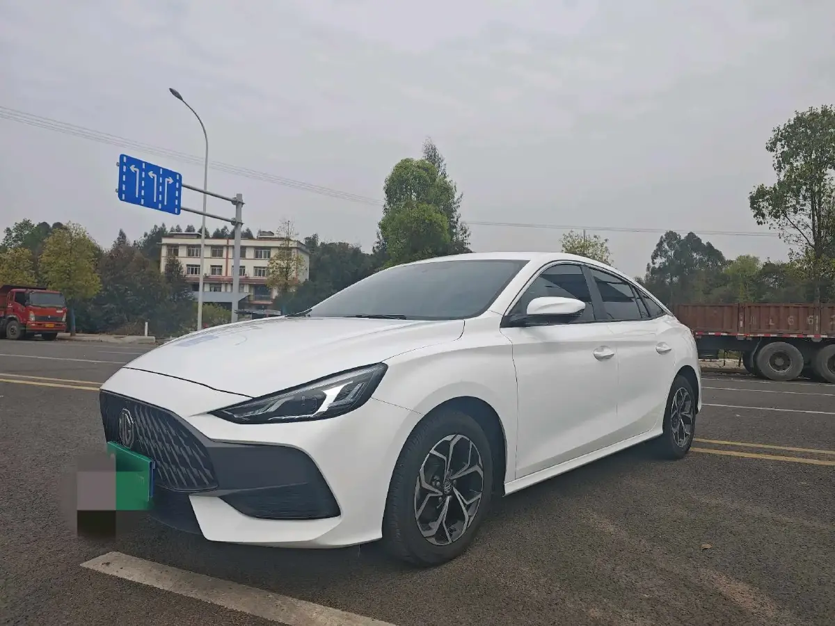 2021 MG 5 1.5L 120HP L4 CVT