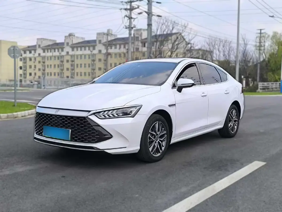 2021 BYD Qin Plus 1.5L 110HP L4 E-CVT PHEV 18.32KWH