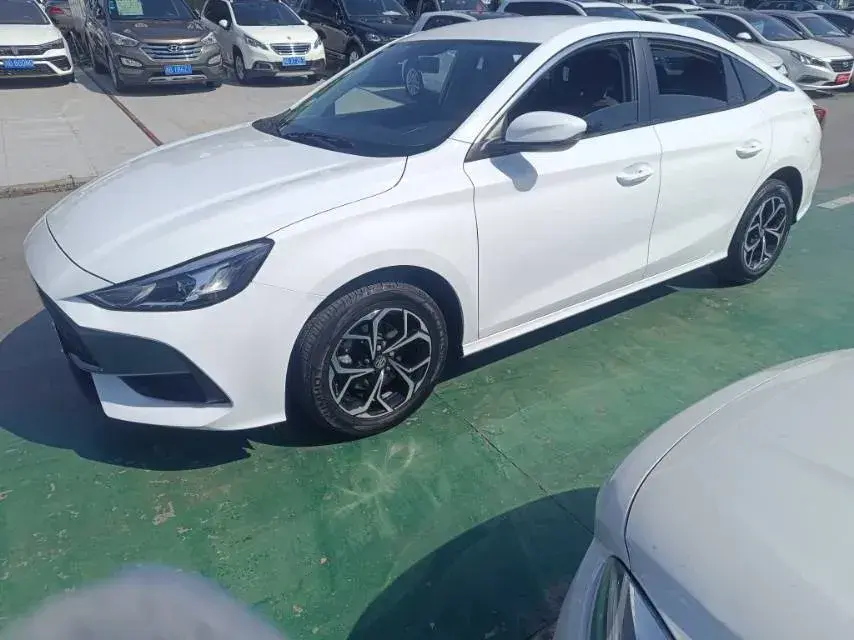 2023 MG 5 1.5L 129HP L4 CVT